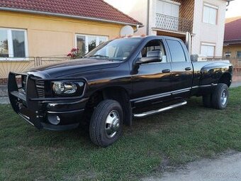 Dodge RAM 3500 - 1