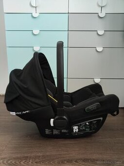 Autosedačka Bugaboo Turtle Air by Nuna (Barva: Black 2023)