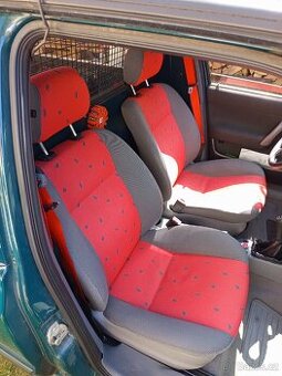 Sedačky z Felicie Sportline