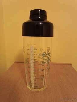 Nový skleněný shaker (šejkr) s recepty drinků