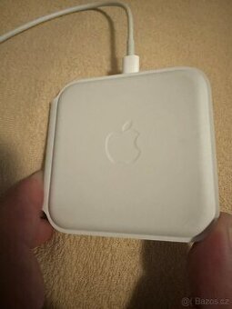 Nabíječka megsafe pro iPhone