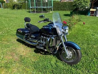 Triumph Rocket III touring