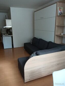 Pronájem bytu 1+kk 32 m² Jihlava, Na Kopci
