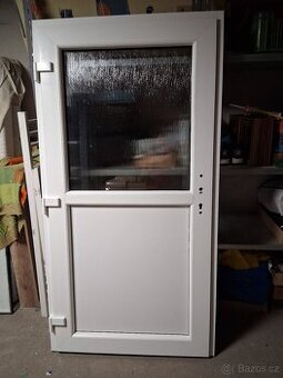 Nove plastove dvere