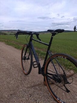 Gravel maxbike