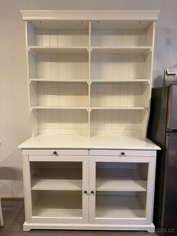 Příborníková vysoká skříňka Ikea provence