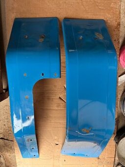 Přední blatníky Zetor