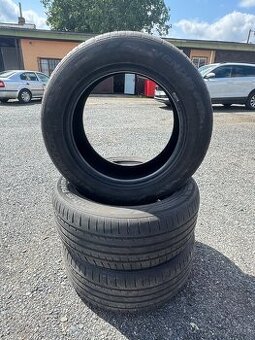 Pneu 225/55/R16 99W Letní