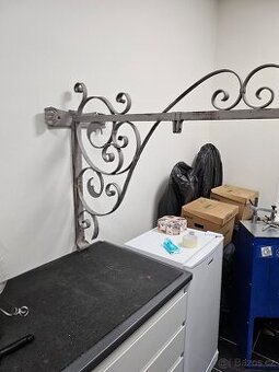 Kovaný ráhnový držák