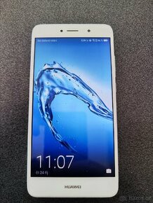 Huawei Y7 Dual SIM 5,5" TRT-LX1 stříbrná a bílá.