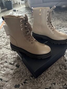 kožené značkové boty Tommy Hilfiger vel 39, nové