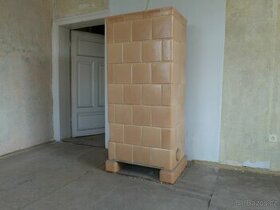 Starožitná kachlová kamna 3 kusy na 1 místě - možnost výběru