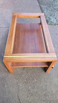 Prodám konferenční stolek