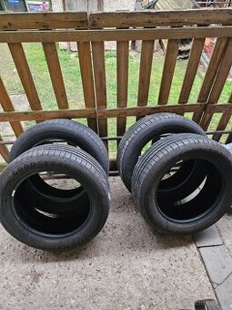 Pneu 225/55 r17 - 1