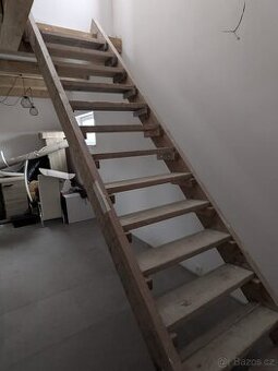 Prodám stavební schody