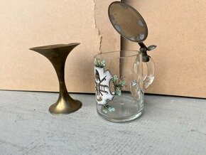 Prodám pivní krýgl,hasičský motyv,svícny mosazné