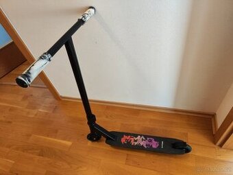 Freestyle koloběžka Street Surfing TRICKSTER