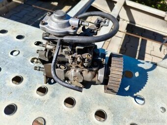 Mechanické vstřikovací čerpadlo Peugeot 605