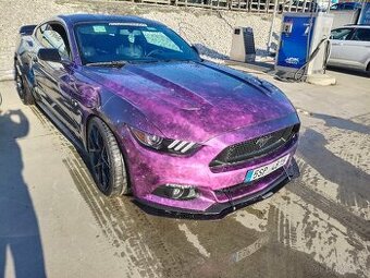 Ford Mustang 5.0 V8
