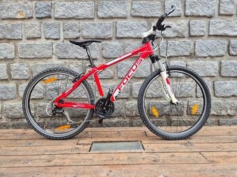 Horské kolo Focus Higland Peak Sport Series, červeno-bílé, S