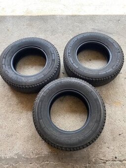 Letní 225/70 r16c 3ks