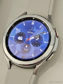 Hodinky Samsung Galaxy Watch4 Classic 46mm, stříbrné