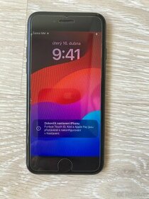 iPhone SE 2020 32gb černý - 1