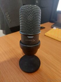 HyperX Solocast (USB mikrofon)