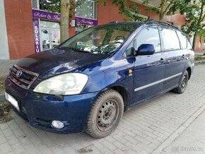 Toyota Avensis Verso na export