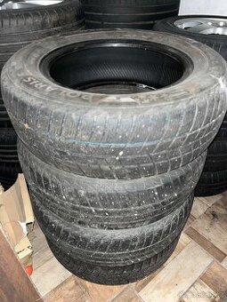 prodám 4ks pneu barum polaris 195/65/15
