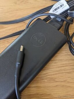 Originální nabíječka na notebook DELL 130W (6,67A 19,5V)