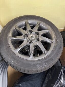 Originál Alu Kola Toyota se zimním pneu 205/55/R16 - 1