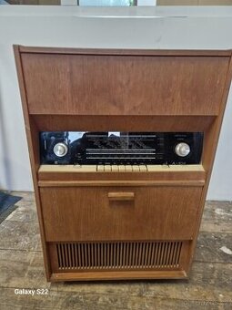 Gramoradio Tesla
