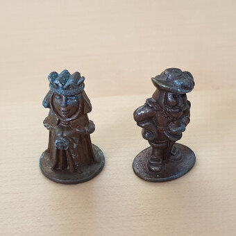 Dvě retro kovové /mosazné/ figurky z Kinder