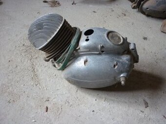 Jawa čz 150 motor
