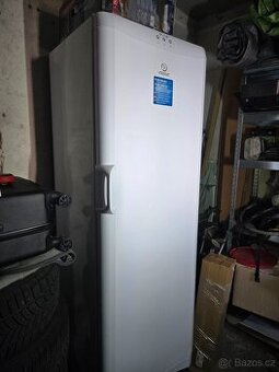 Suplikovy mrazak 400 l