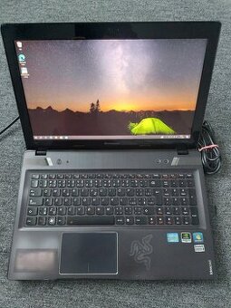 Lenoco IdeaPad Y580 - 1