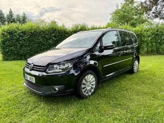 Volkswagen Touran 2.0 TDI 103 kw - krásný stav