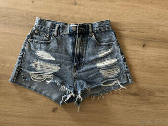 Riflové kraťasy Pull&Bear vel.36