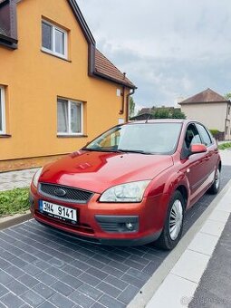 Prodej Ford Focus 1,6 74 kW benzinový motor