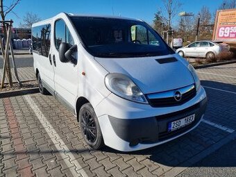 Opel Vivaro 2012