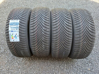 Univerzální pneu Kumho 225/55/18 102V