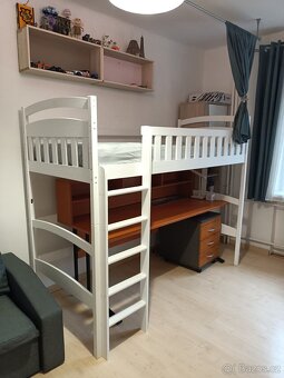 Dětská vyvýšená postel 200x90