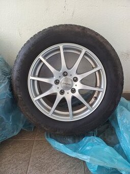 Zimní ALU kola Dezent 215/60/R16 Dunlop Winter Sport 5