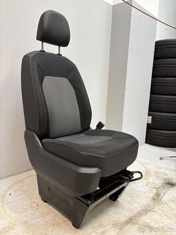 Sedadlo pravé Vw Crafter Man 2017- Výborný stav