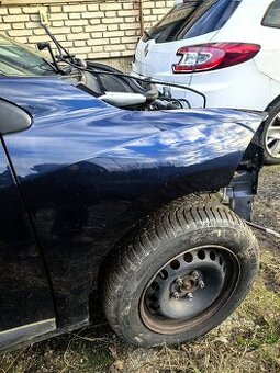 Blatník Megane 3