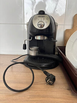 Kávovar DeLonghi PMR-2005