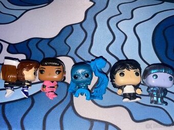 kinder joy - stranger things