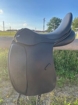 Drezurní sedlo Young dressage