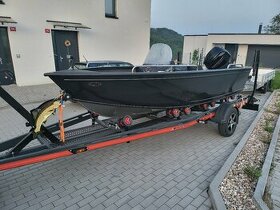 Rybářská loď Tangiri STRIN 460